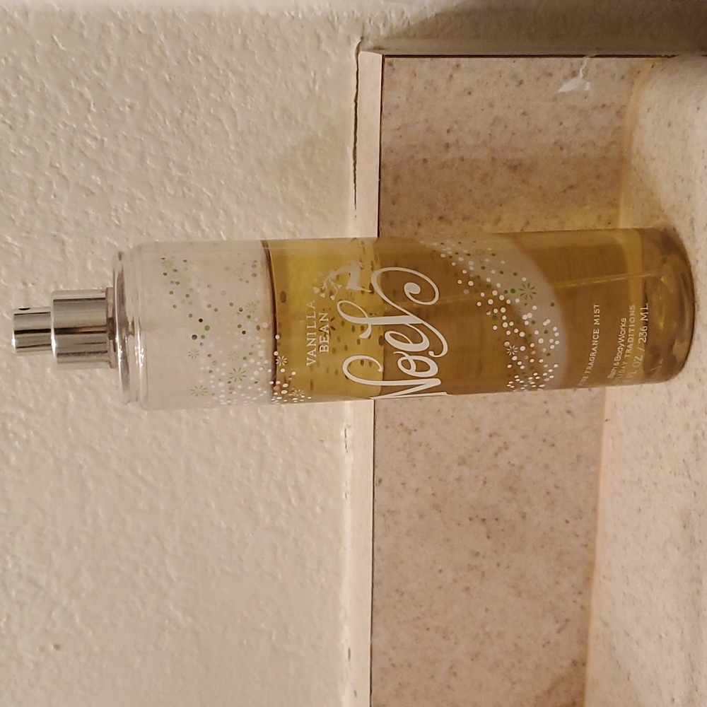 Bath& Body Works VANILLA BEAN NOEL Mist